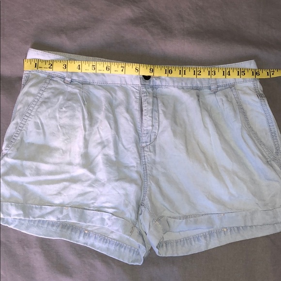 DYNAMITE💙LINEN-LIKE BABY BLUE SHORTS - Picture 5 of 7